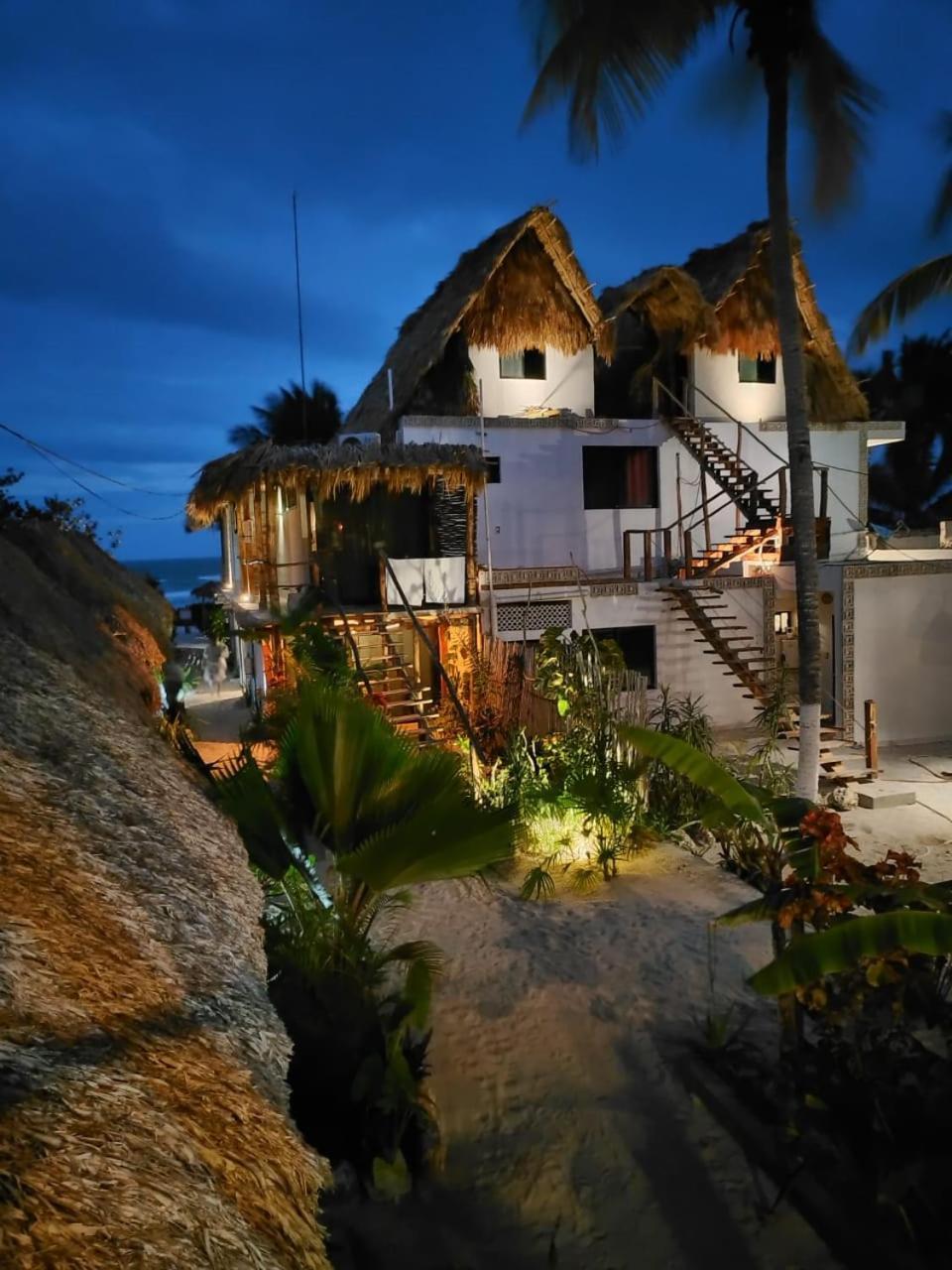 Casa Mate Beachfront Houses El Cuyo Ngoại thất bức ảnh